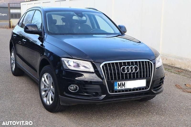 Culoarenegru Utilizat 2015 Audi Q5 SUV | 17.500 EUR (Preț OK) - Imagine 1/4