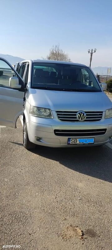 Argint Utilizat 2006 VW Caravelle Monovolum | 8.300 EUR - Imagine 1/4