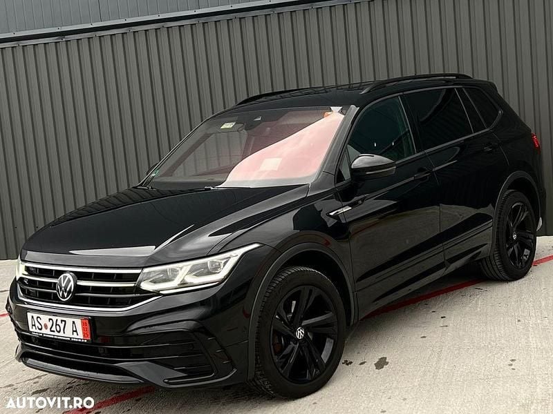 Culoarenegru Utilizat 2022 VW Tiguan R-line SUV | 25.990 EUR (Super Preț) - Imagine 1/4