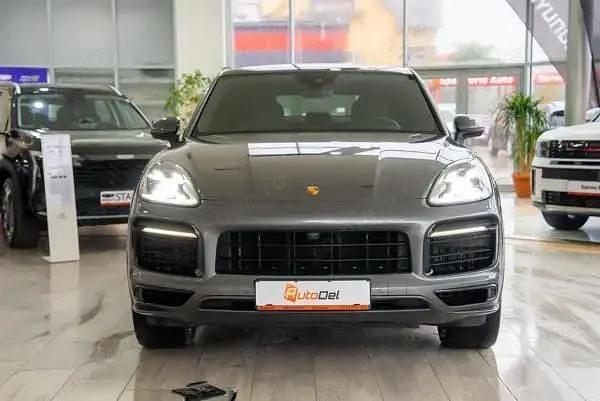 Second-hand Porsche Cayenne Coupe 340 CP (250 kW) 2021 Gri Coupe