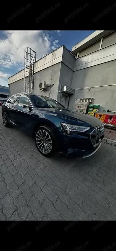 Utilizat 2019 Audi e-tron SUV | 39.500 EUR - Imagine 1/4