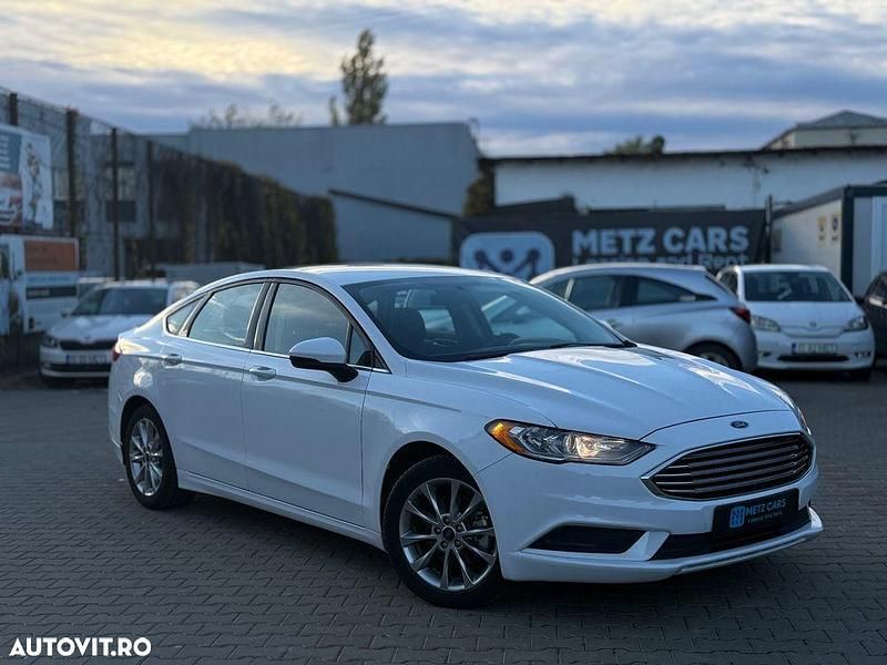 Culoarealb Utilizat 2017 Ford Fusion Berlinǎ | 13.999 EUR - Imagine 1/4