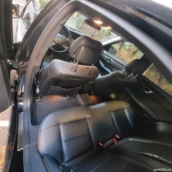 Second-hand Mercedes E250 2009 Berlinǎ