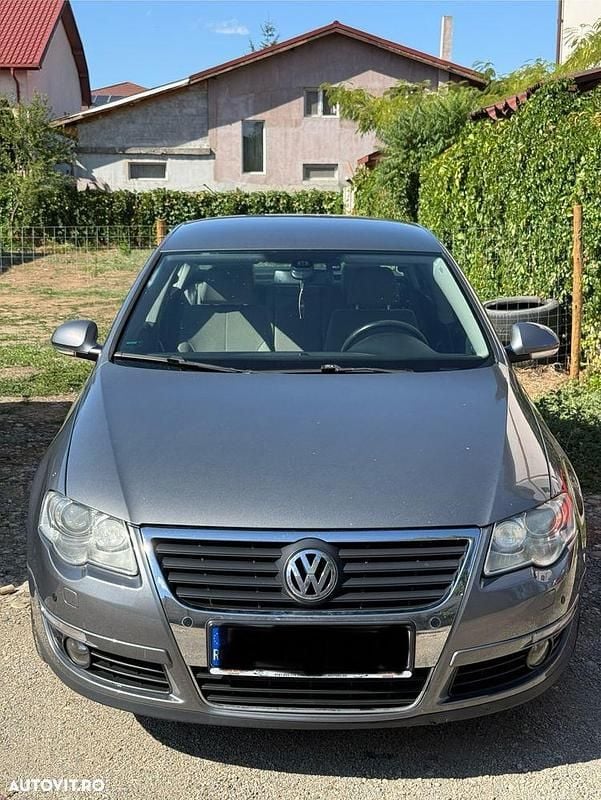 Second-hand VW Passat Highline 150 CP (110 kW) 2007 Culoaregri Berlinǎ