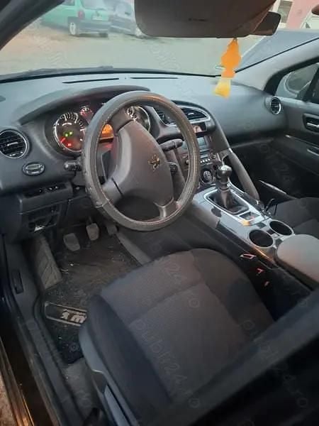 Utilizat 2011 Peugeot 3008 SUV | 8.000 EUR - Imagine 1/4