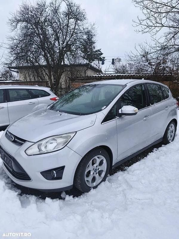 Second-hand Ford C-MAX Titanium 95 CP (69 kW) 2012 Culoareargint Monovolum