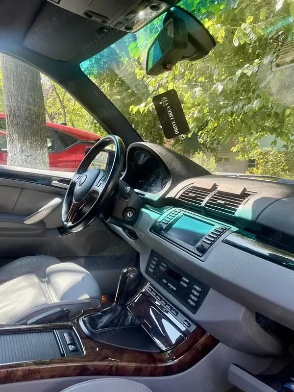 Negru Utilizat 2002 BMW X5 SUV | 7.999 EUR (Puțin scump) - Imagine 1/4