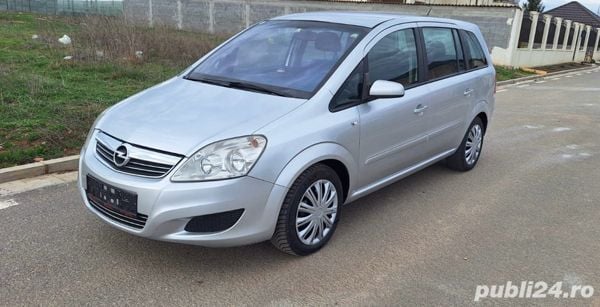Utilizat 2008 Opel Zafira Monovolum | 2.290 EUR (Preț OK) - Imagine 1/4