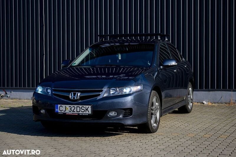 Gri Utilizat 2008 Honda Accord Berlinǎ | 5.250 EUR - Imagine 1/4