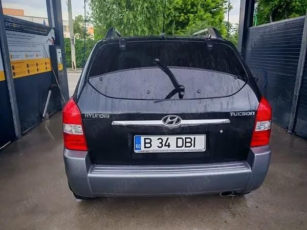 Utilizat 2008 Hyundai Tucson SUV | 3.500 EUR (Preț OK) - Imagine 1/4