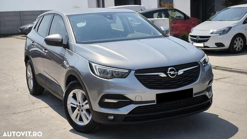 Gri Utilizat 2018 Opel Grandland X Innovation SUV | 9.999 EUR (Super Preț) - Imagine 1/4