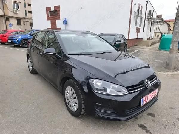 Second-hand VW Golf VII Cup 122 CP (89 kW) 2015 Negru Hatchback