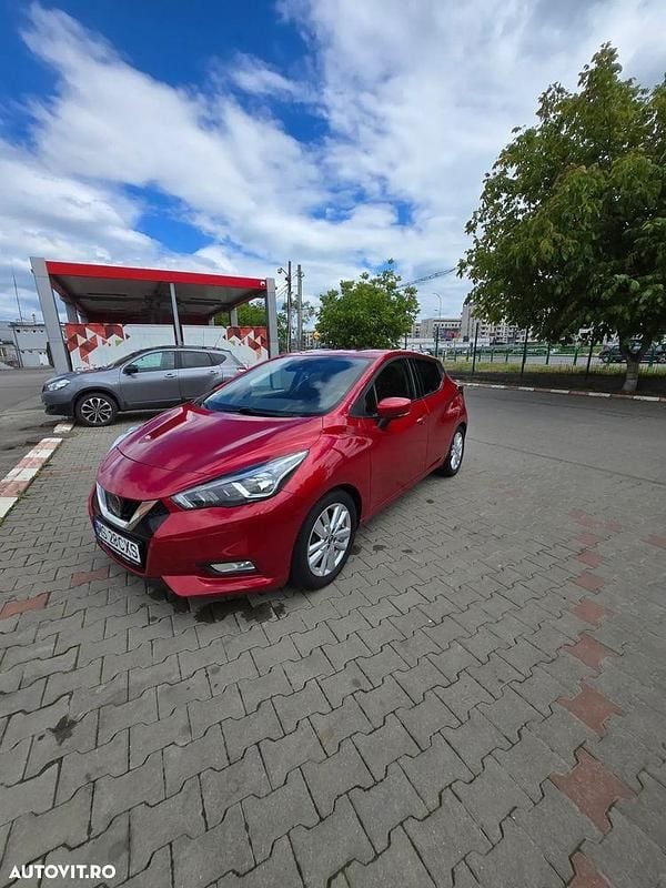 Second-hand Nissan Micra N-Connecta 90 CP (66 kW) 2019 Culoarerosu Hatchback