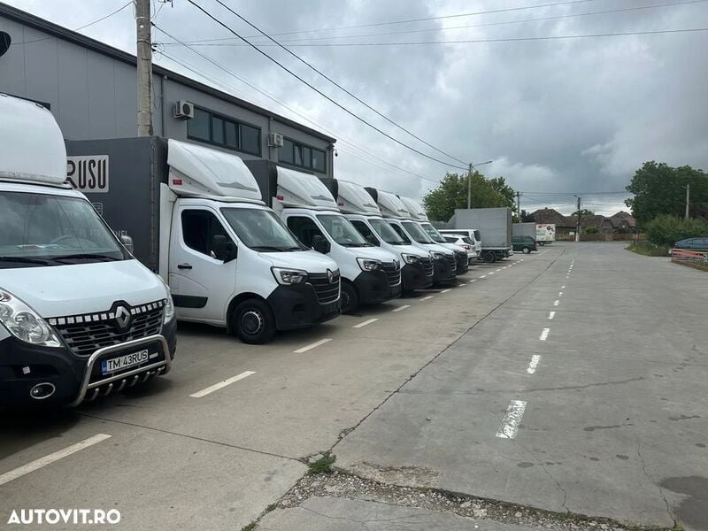Alb Utilizat 2021 Renault Master Van | 18.000 EUR (Preț OK) - Imagine 1/4