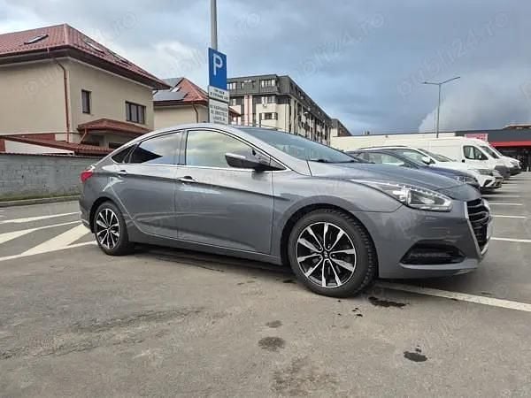 Second-hand Hyundai i40 141 CP (103 kW) 2018 Gri Berlinǎ