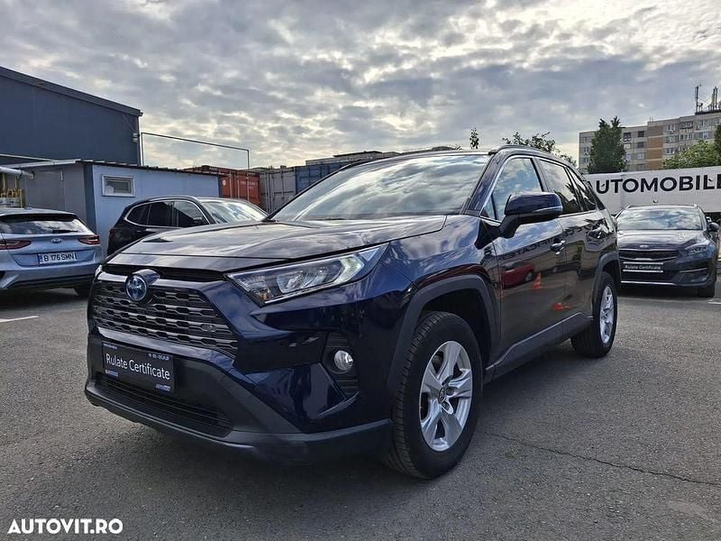 Second-hand Toyota RAV4 Hybrid 178 CP (130 kW) 2021 Albastru SUV