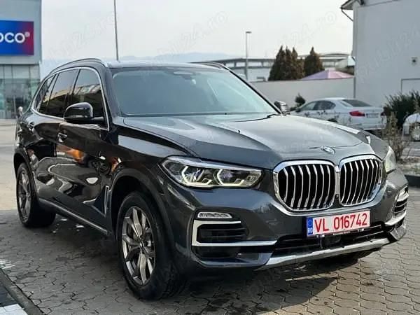 Second-hand 2021 BMW X5 SUV | 36.999 EUR (Super Preț) - Imagine 1/4