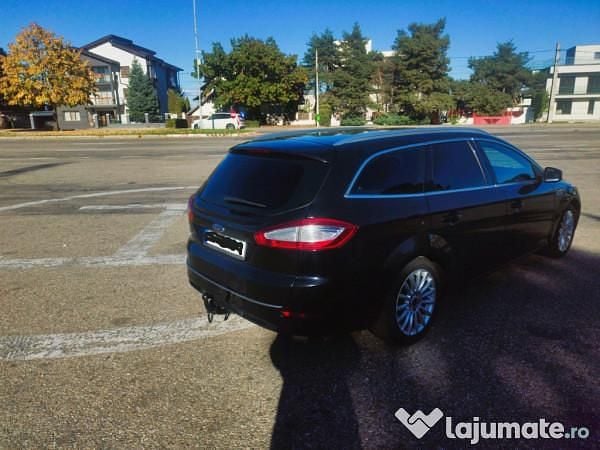 Second-hand Ford Mondeo 115 CP (84 kW) 2014 Culoarenegru Break