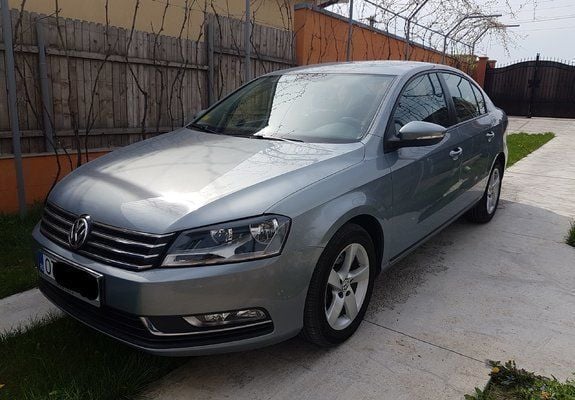 Albastru Utilizat 2011 VW Passat Berlinǎ | 8.500 EUR (Scump) - Imagine 1/4