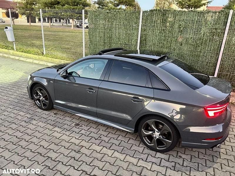 Gri Utilizat 2018 Audi A3 S-Line Berlinǎ | 16.900 EUR (Preț OK) - Imagine 1/4