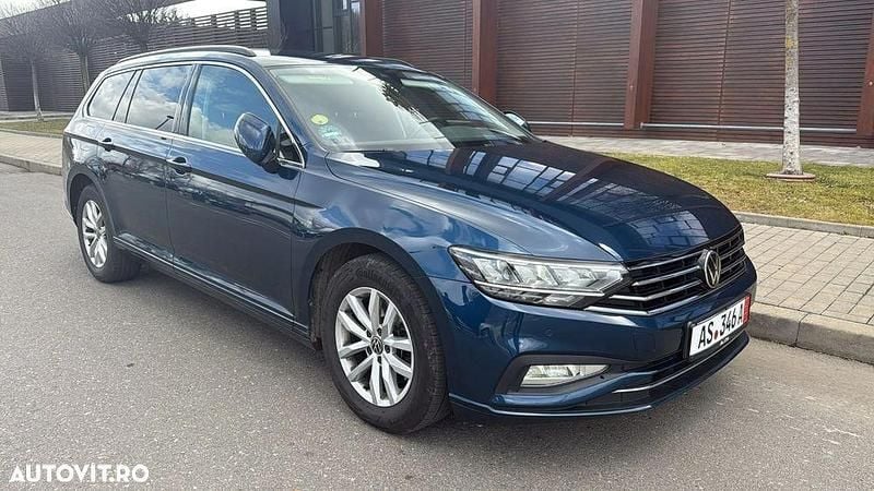 Culoarealbastru Utilizat 2021 VW Passat Comfortline Break | 14.990 EUR (Preț bun) - Imagine 1/4