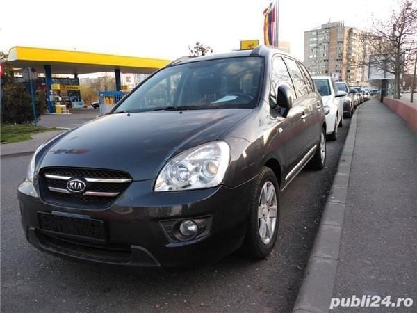 Gri Utilizat 2007 Kia Carens Monovolum | 4.009 EUR - Imagine 1/4