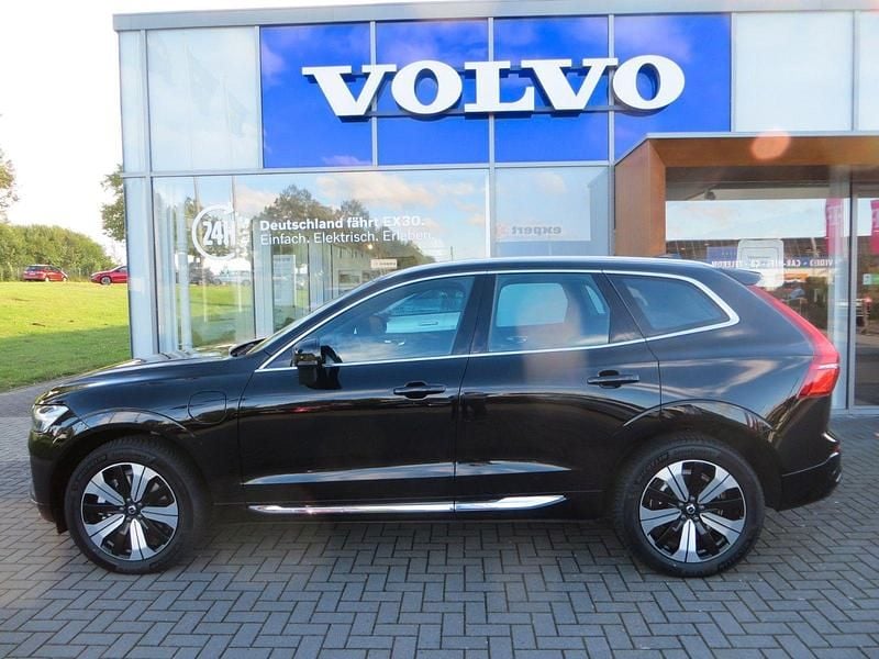 Utilizat 2024 Volvo XC60 Plus SUV | 57.285 EUR (Preț bun) - Imagine 1/1
