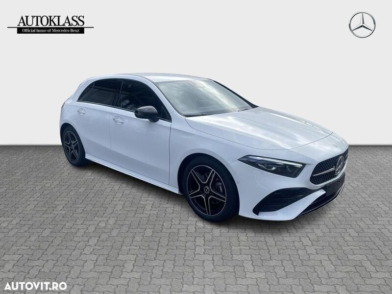 Alb Utilizat 2023 Mercedes A200 Hatchback | 35.105 EUR (Scump) - Imagine 1/4