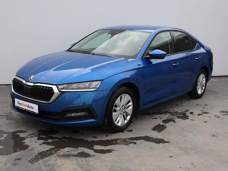Albastru mediu normal Utilizat 2020 Skoda Octavia Ambition | 17.900 EUR (Preț OK) - Imagine 1/4
