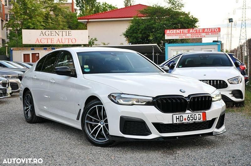 Culoarealb Utilizat 2021 BMW 520 Comfort Edition Berlinǎ | 27.990 EUR (Preț OK) - Imagine 1/4