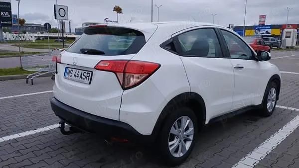 Second-hand Honda HR-V Comfort 120 CP (88 kW) 2017 Alb SUV