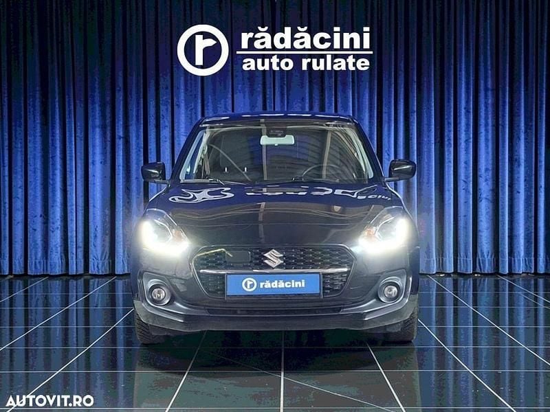 Second-hand Suzuki Swift 83 CP (61 kW) 2020 Culoarenegru Hatchback