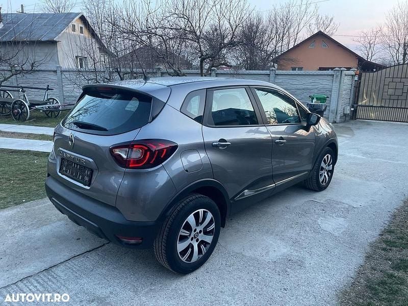 Second-hand Renault Captur 90 CP (66 kW) 2018 Culoaregri SUV