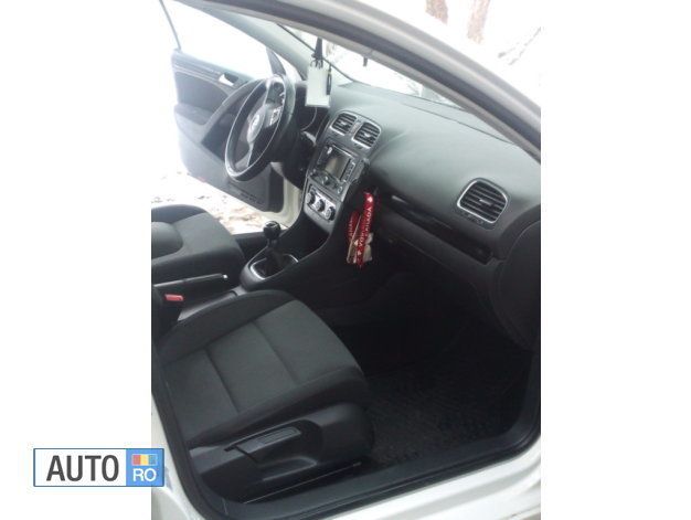 Alb Utilizat 2009 VW Golf VI Hatchback | 7.100 EUR (Scump) - Imagine 1/3