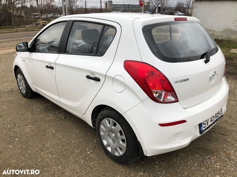 Văndută Hyundai i20  mașini secondhand de vânzare