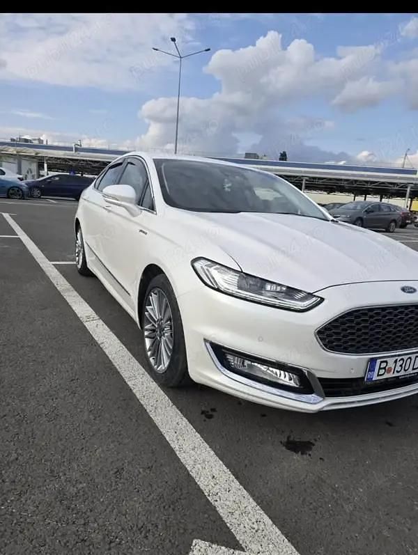 Second-hand 2017 Ford Mondeo Berlinǎ | 145.000 EUR - Imagine 1/4