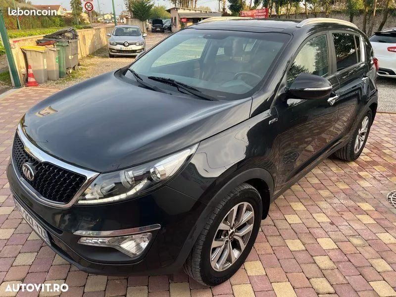 Second-hand Kia Sportage DREAM-TEAM Edition 136 CP (100 kW) 2015 Gri SUV