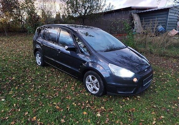 Verde Utilizat 2010 Ford S-MAX S Monovolum | 2.800 EUR (Preț OK) - Imagine 1/4