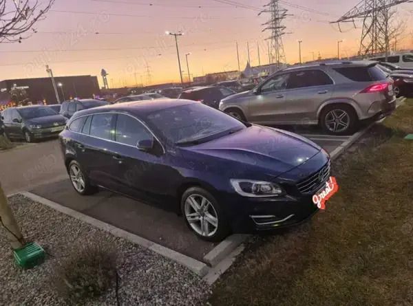 Utilizat 2013 Volvo V60 Break | 9.000 EUR (Preț OK) - Imagine 1/4