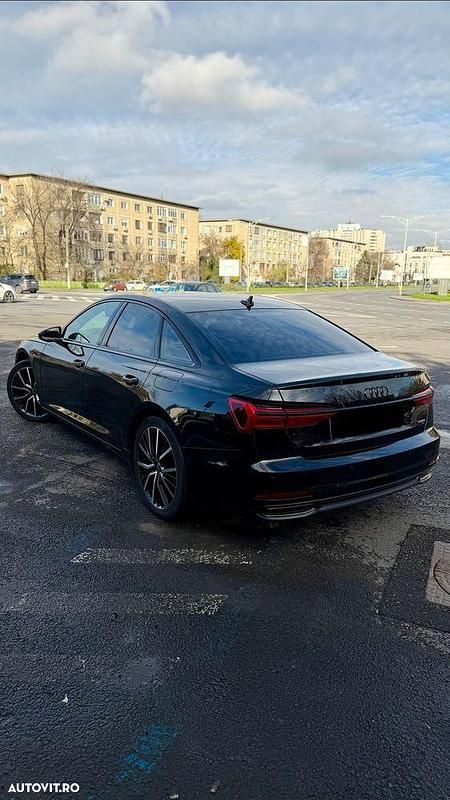 Second-hand Audi A6 299 CP (219 kW) 2021 Culoarenegru Berlinǎ