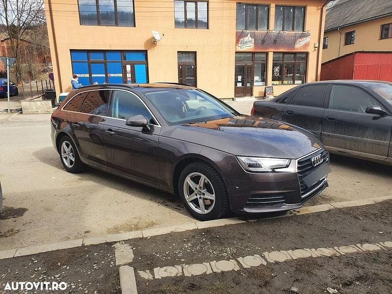 Second-hand Audi A4 122 CP (89 kW) 2017 Culoaremaro Break