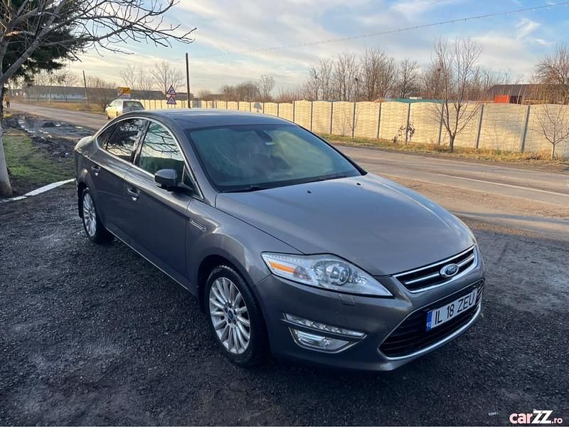 Second-hand Ford Mondeo Titanium 140 CP (102 kW) 2012 Gri Berlinǎ