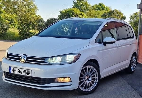 Utilizat 2016 VW Touran Monovolum | 10.000 EUR (Preț OK) - Imagine 1/4