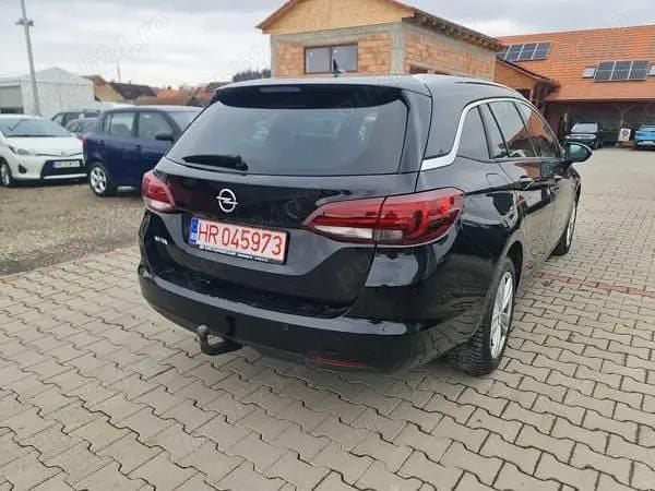 Second-hand Opel Astra Elegance 131 CP (96 kW) 2021 Berlinǎ