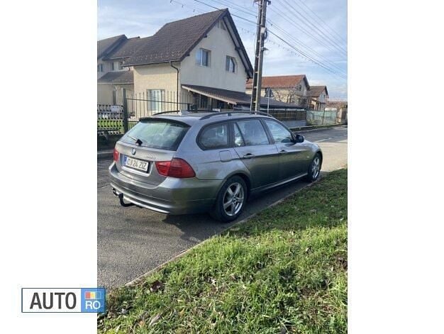 Second-hand BMW 320 177 CP (130 kW) 2009 Gri Break
