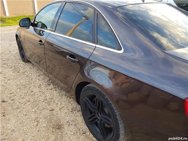 Utilizat 2010 Audi A4 S-Line Berlinǎ | 8.500 EUR (Scump) - Imagine 1/4