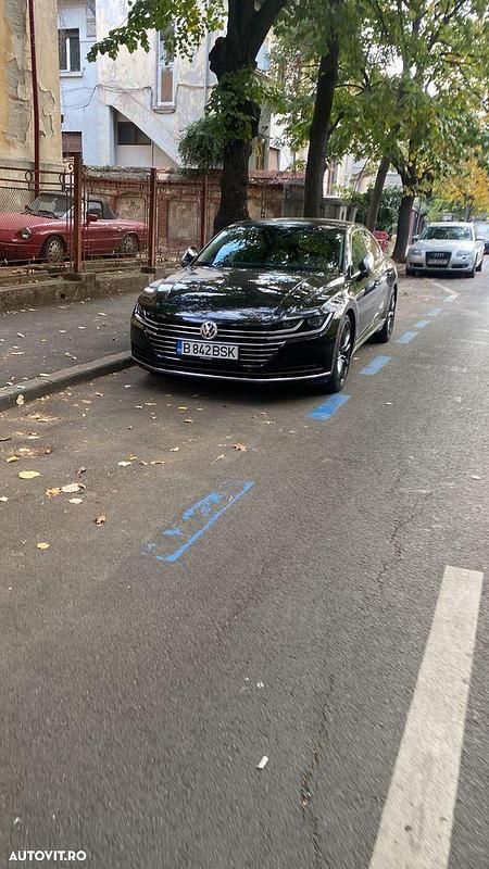 Second-hand VW Arteon Elegance 240 CP (176 kW) 2017 Culoarenegru Hatchback