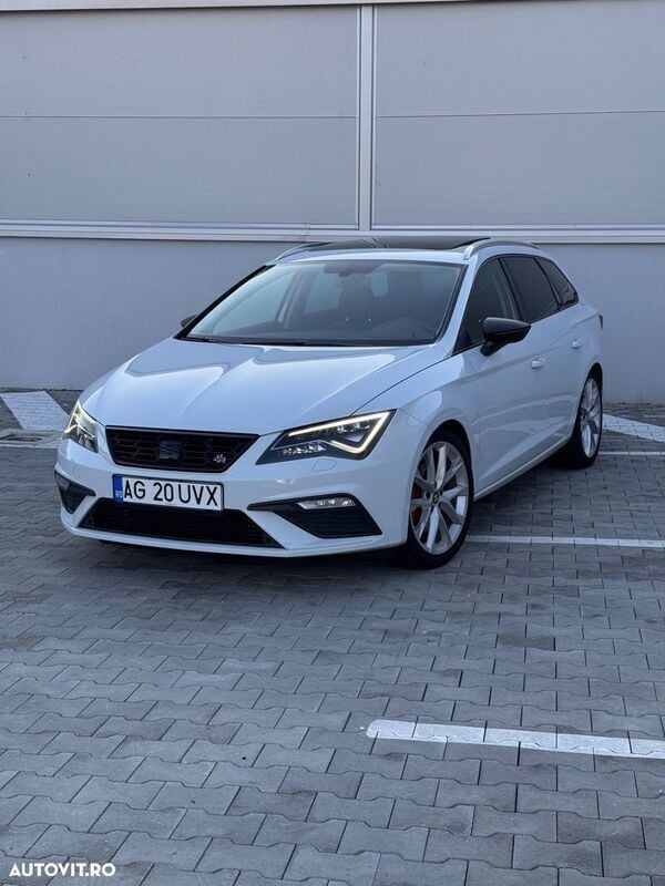 Alb Utilizat 2017 Seat Leon ST FR Break | 11.900 EUR - Imagine 1/4