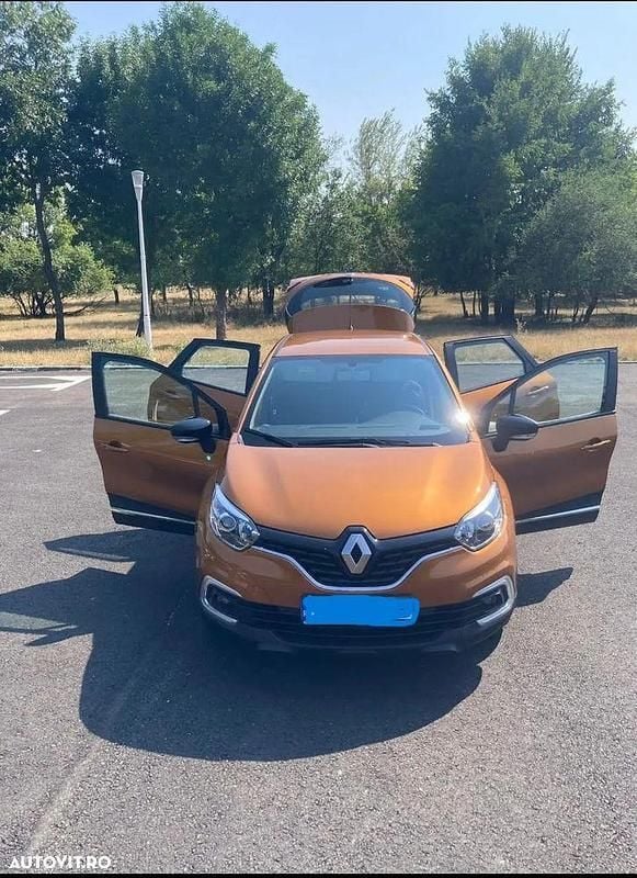 Second-hand Renault Captur Zen 90 CP (66 kW) 2019 Culoareportocaliu SUV