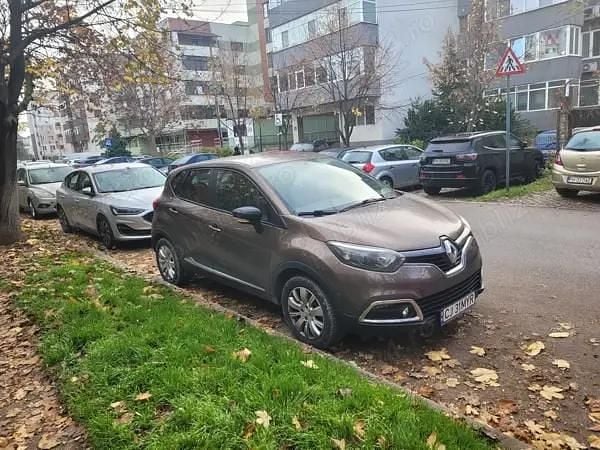 Second-hand Renault Captur 90 CP (66 kW) 2015 SUV